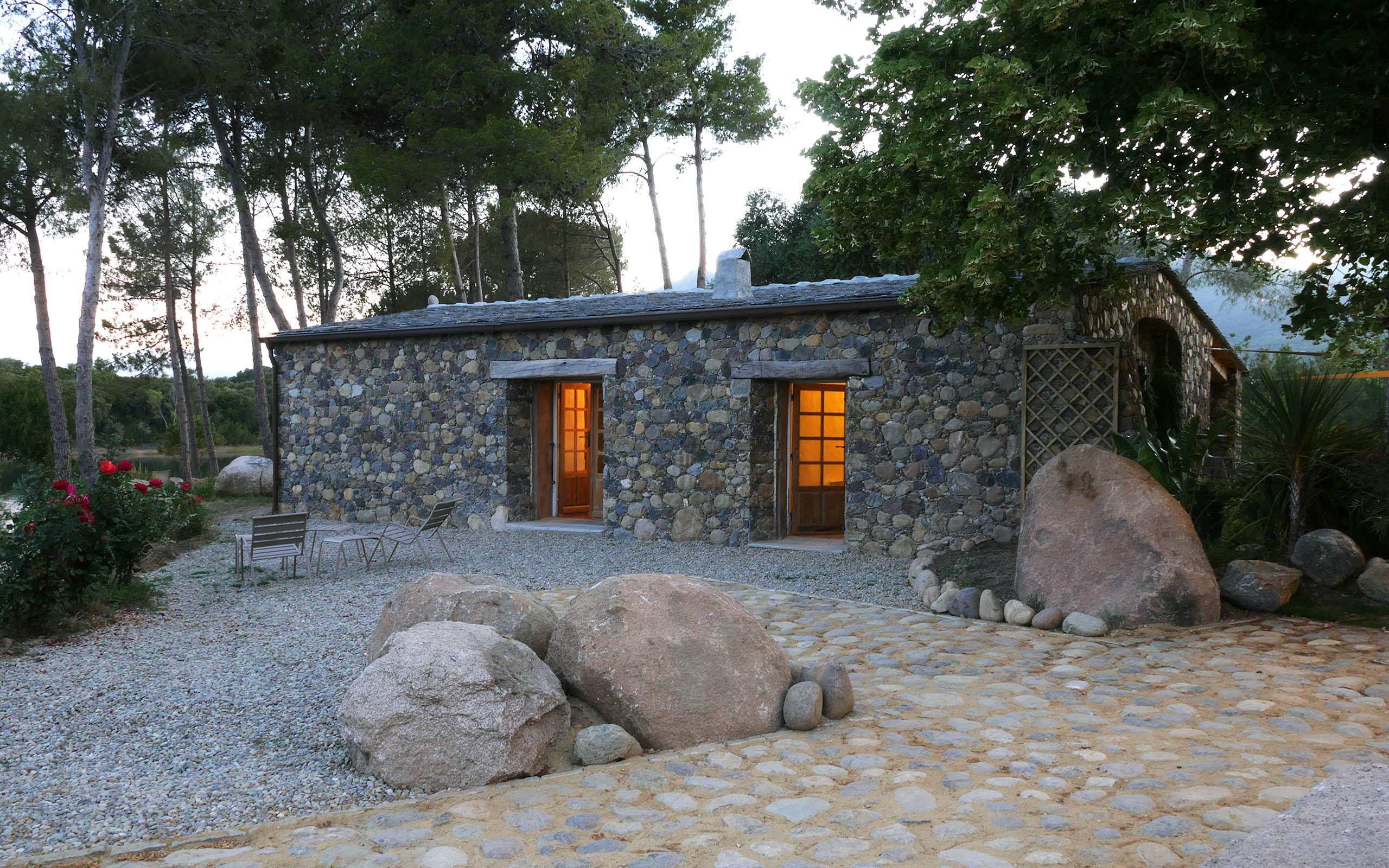 Casa di l'onda louer une bergerie en Corse proche de San Giuliano