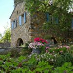 Casa di l'onda maison et jardins fleuri en corse