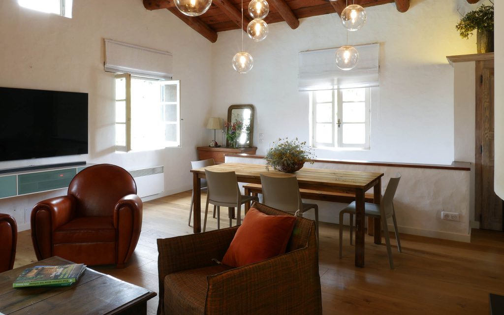 Casa di londa rent a villa & sheepfold by a lake in corsica Casa di design
