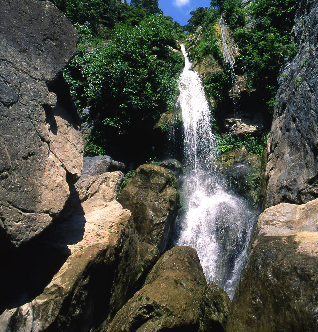 Casa di l'onda proche de la cascade de l'Ucelluline